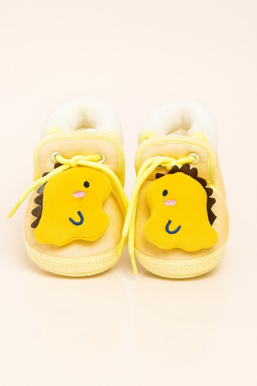 Sunny Yellow Baby Booties – Soft Fleece Winter Shoes for Newborns & Toddlers