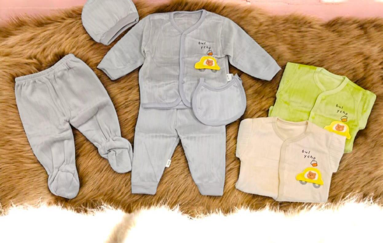 Newborn Baby Winter Outfit Set – 3-Piece Soft Cotton Clothes with Bear Design